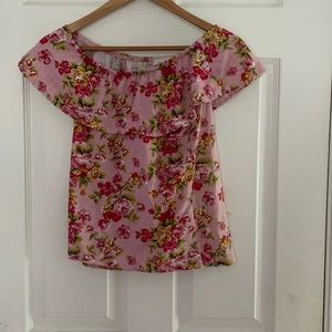 Pink Off the Shoulder Btween top
